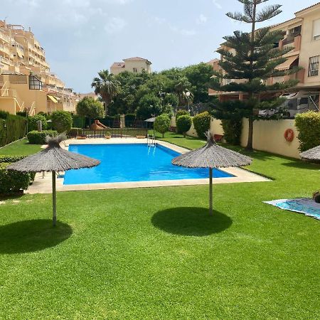 Room With Sea And Mountain Views Habitacion En Piso Compartido Para 1 O 2 Personas Benalmadena Luaran gambar